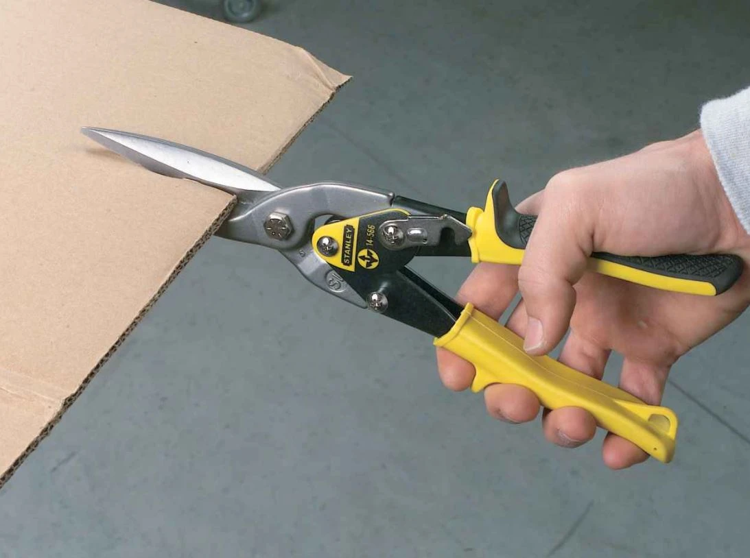 Stanley 2-14-563 FATMAX Aviation Compound Tin Snips Straight Cut 250mm 4 Stanley 2-14-563 FATMAX Aviation Compound Tin Snips Straight Cut 250mm - Image 2