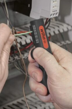 Wiha 44242 Professional Electric Cable Wire Stripper Multi Tool 13 Wiha 44242 Professional Electric Cable Wire Stripper Multi Tool -Professional Quality Tool Store 44242 3